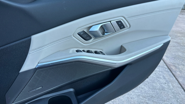 BMW 3 Series 320i xDrive M Sport 4dr Step Auto Petrol Saloon